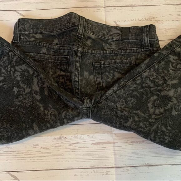 7 For All Mankind Black‎ Skinny Damask Floral Jeans - Picture 5 of 9